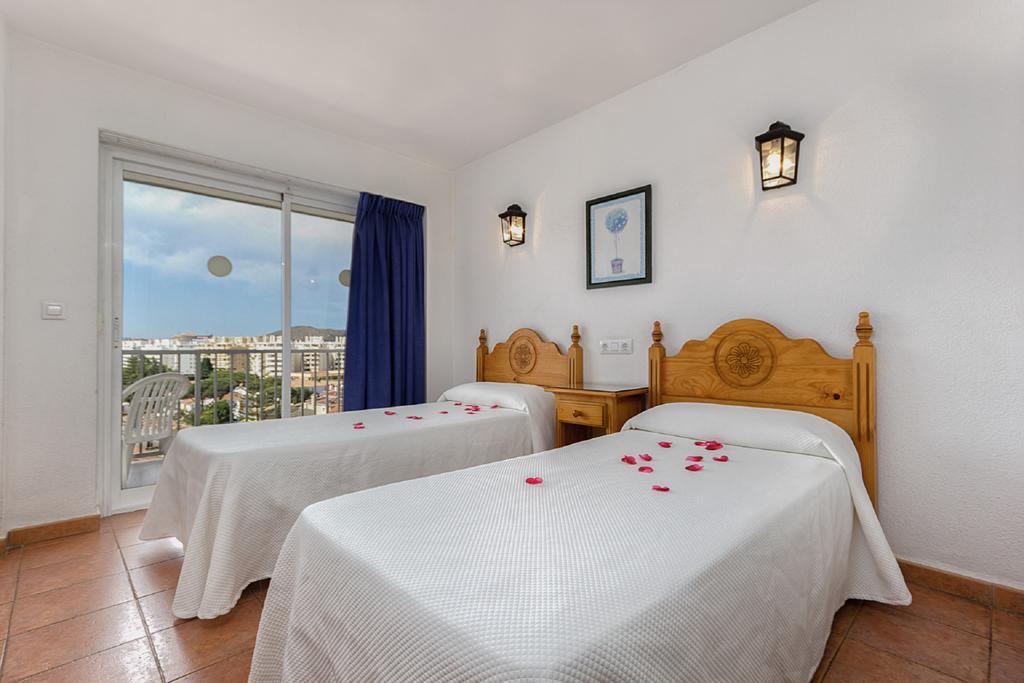 Apartamentos Embajador Fuengirola Ngoại thất bức ảnh